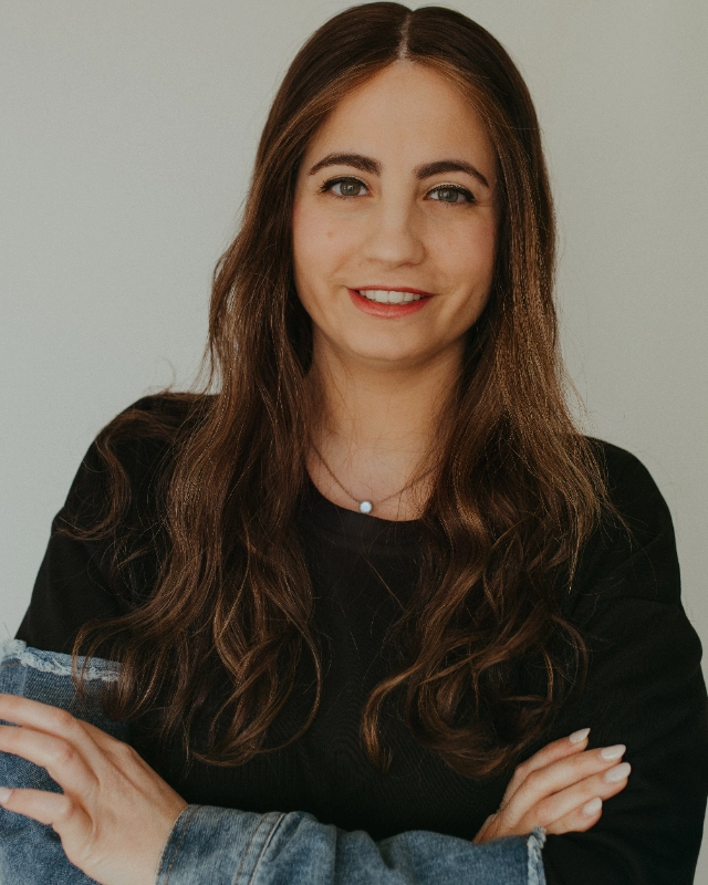 Daniella Z.